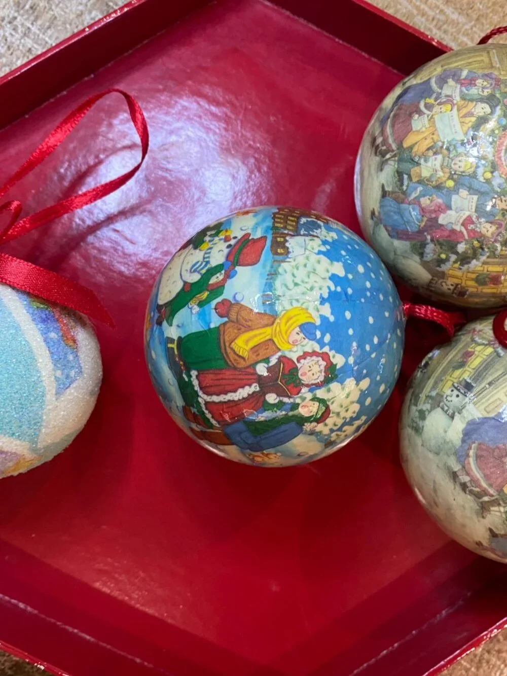 JCPenney Christmas Collectibles Paper Ball Ornaments Set 9 Victorian Scenes